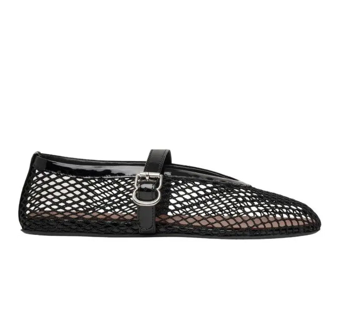Alaïa Velvet-Effect Fishnet Ballet Flats in Black