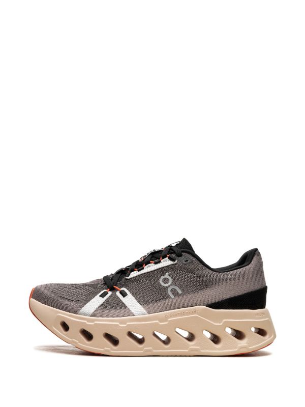 On running cloude clipse fade sand