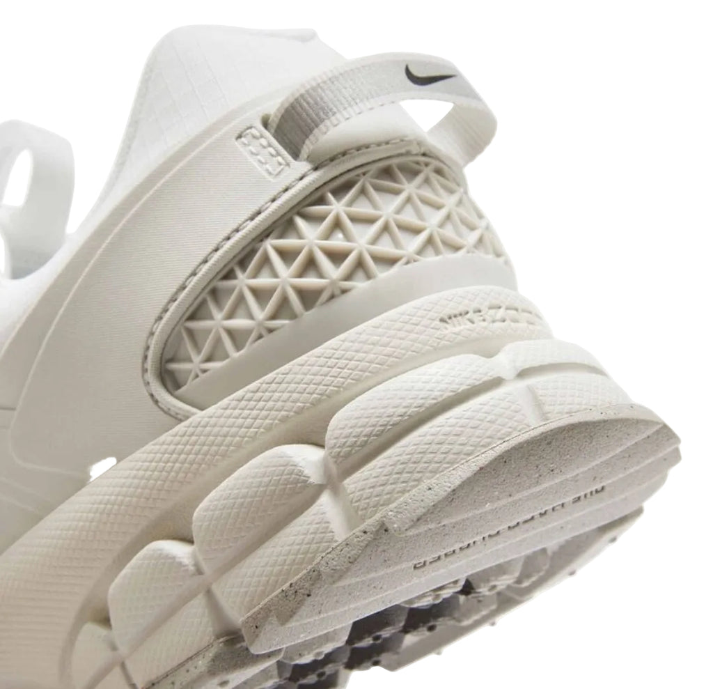 Nike Zoom Vomero Roam Summit White Light Bone Light Iron Ore
