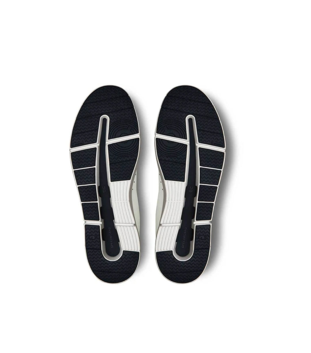 ON  Running THE ROGER Advantage 2 Sneaker White