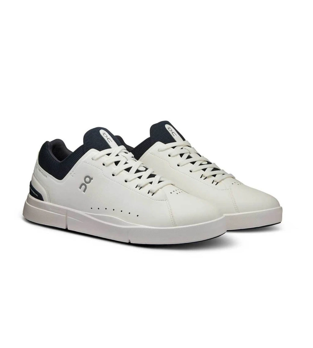 ON  Running THE ROGER Advantage 2 Sneaker White