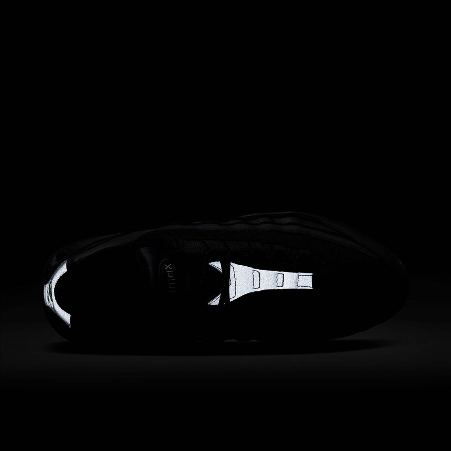 Nike Air Max 95 Essential Shoes