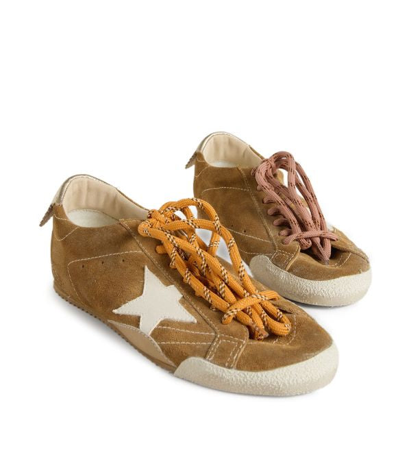 Golden goose Women True-Star in tobacco-colored suede with white star and platinum heel tab