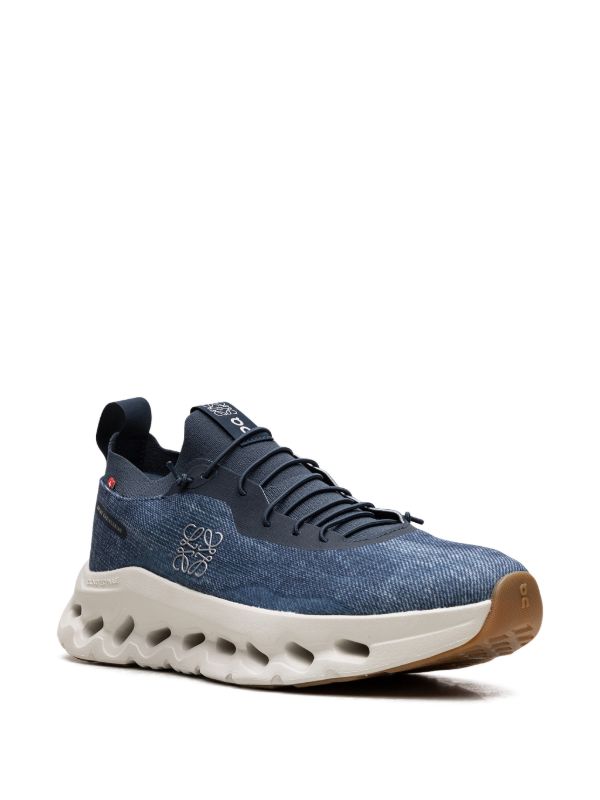 On running Cloudsolo logo detail sneakers