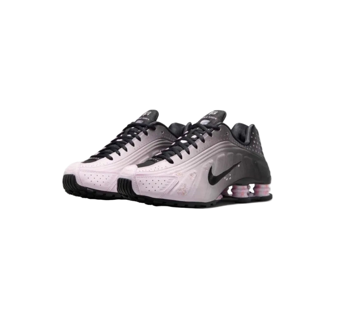 Nike Shox R4  "Sakura"