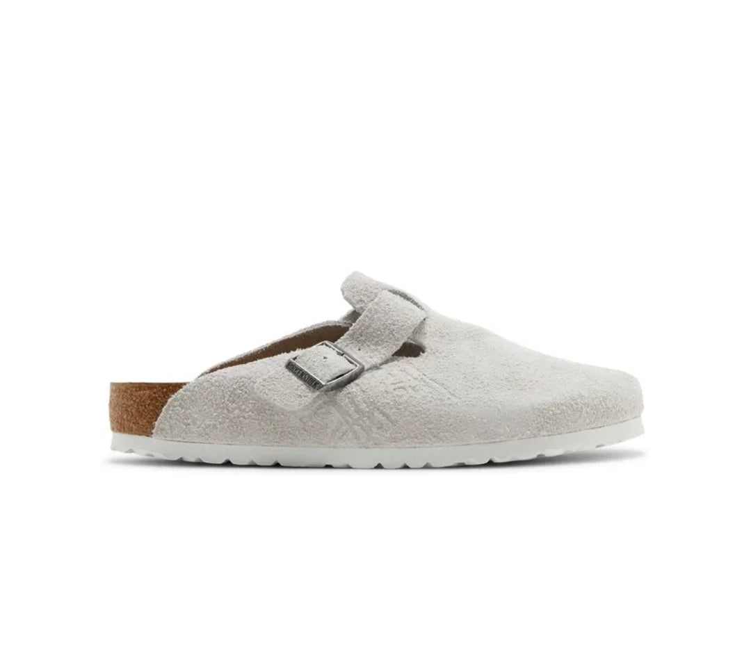 Stussy X Birkenstock 
Boston Bs Retro White