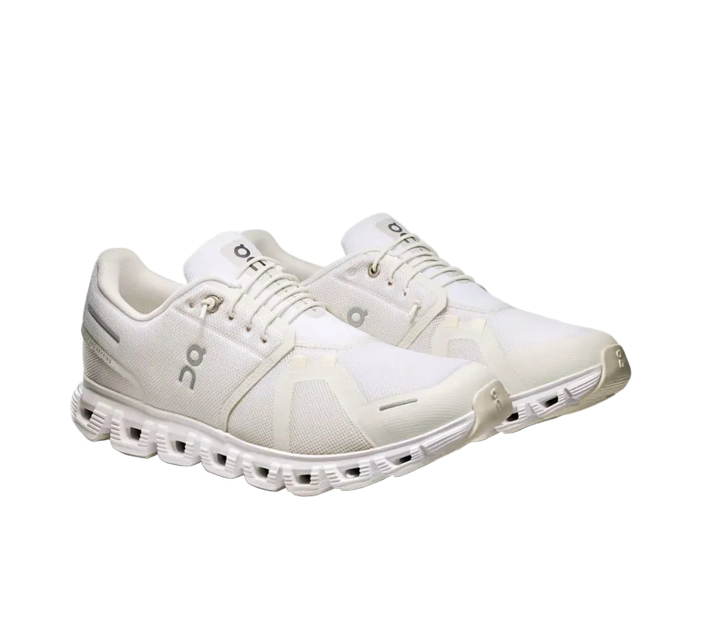 On Running Cloud 6 'Triple White'