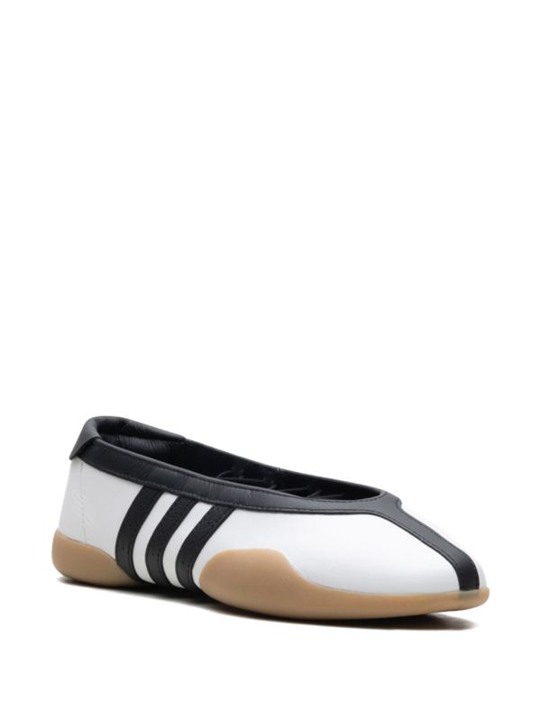 adidas Taekwondo Mei Ballet
White Black (Women's)