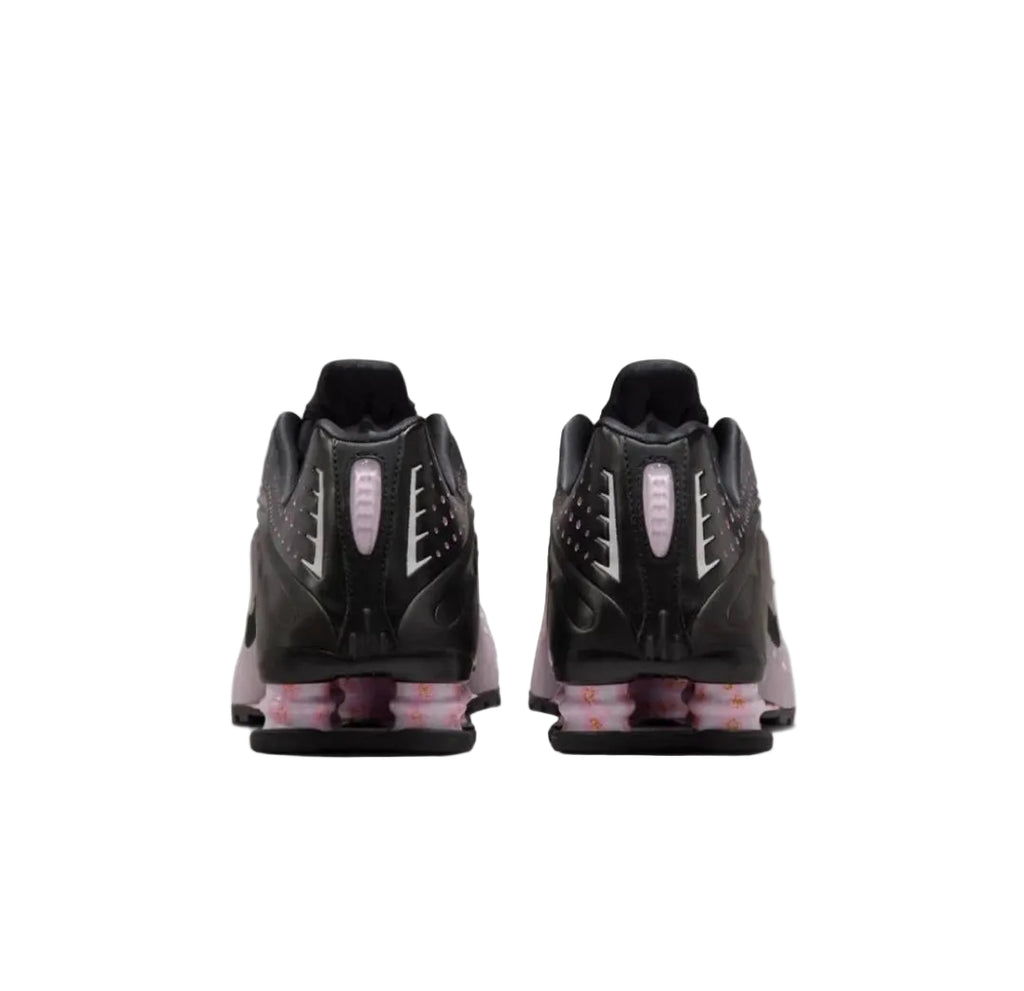 Nike Shox R4  "Sakura"