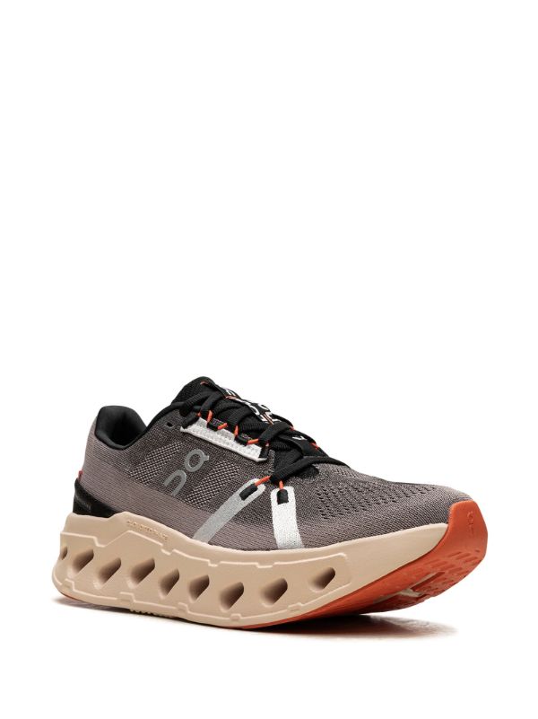 On running cloude clipse fade sand