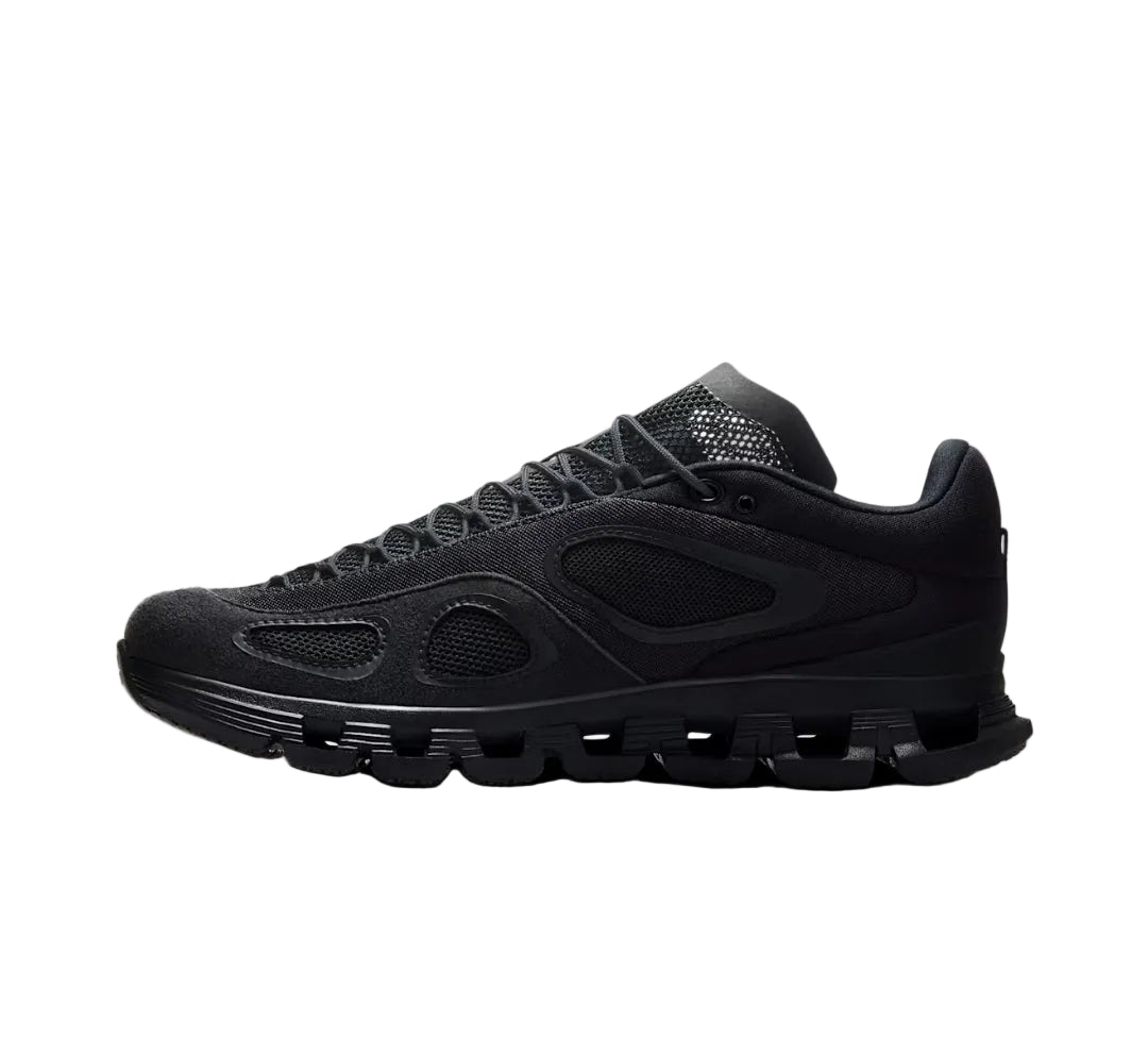 ON cloud FkA twigs Cloud Mesh woman's