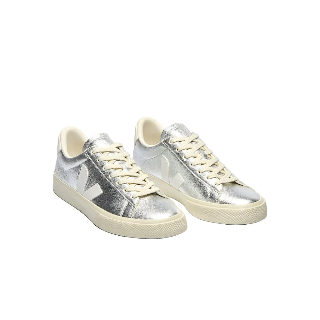 Veja silver-white