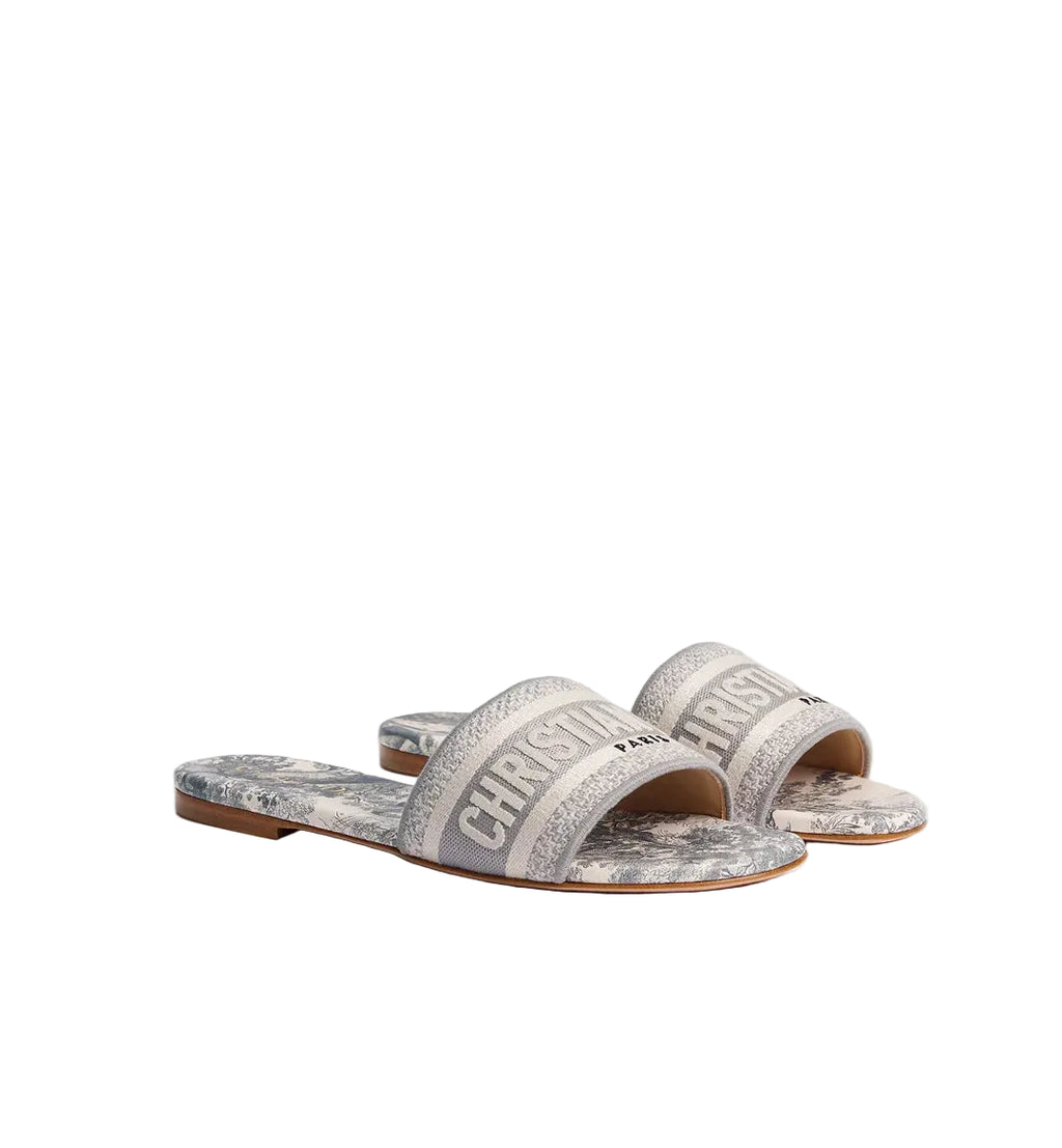 Christian Dior Dway Slide
Gray Embroidered Cotton and Toile de Jouy Motif