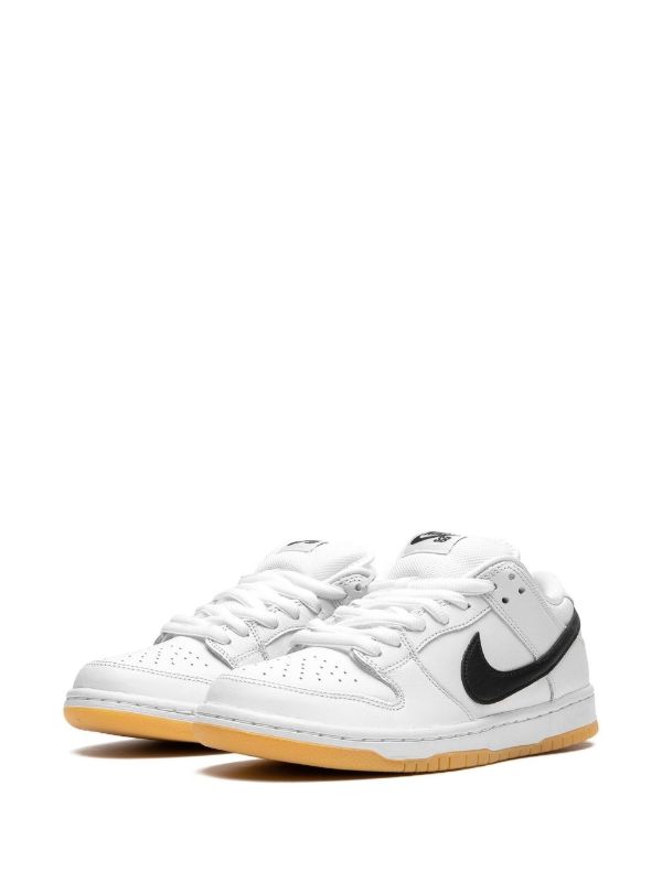 Nike dunk Sb low white gum