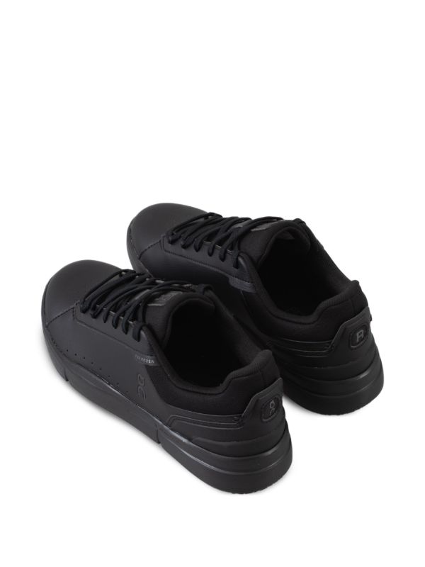 On Running The Roger Advantage Black