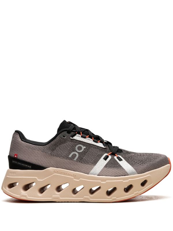 On running cloude clipse fade sand